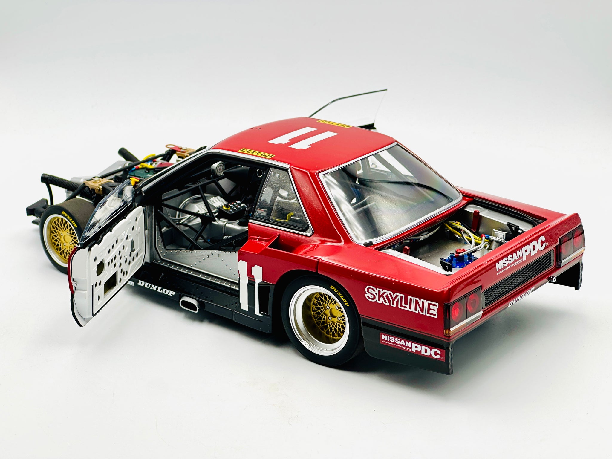1:18 1982 Nissan Skyline RS Turbo -- #11 Super Silhouette -- AUTOart 8