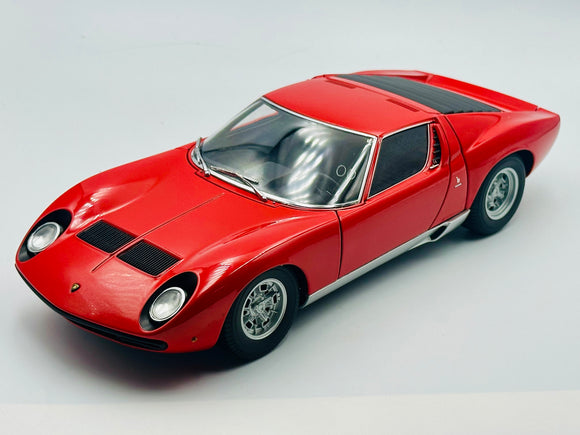 1:18 Lamborghini Miura SV -- Red -- AUTOart Millenium 74543