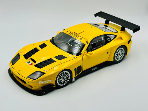1:18 Ferrari 575 GTC Evoluzione -- Yellow -- Kyosho 08392C