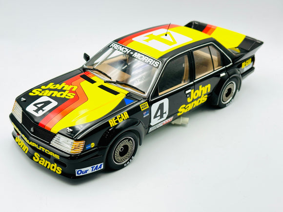 1:18 1983 Bathurst -- French/Morris Holden VH Commodore -- Classic Carlectables