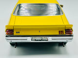 1:18 Holden HJ Monaro GTS Sedan -- Absinth Yellow -- Classic Carlectables