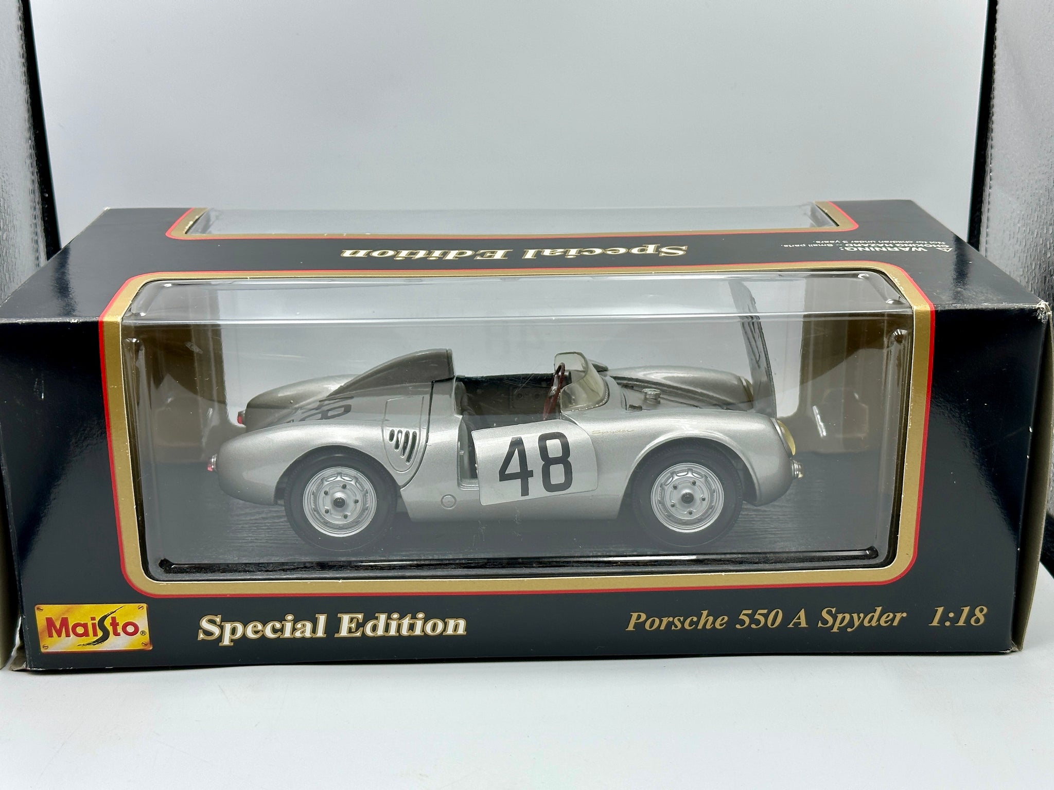 1:18 1958 1000km Buenos Aires Race -- #48 Porsche 550A Spyder -- Maist