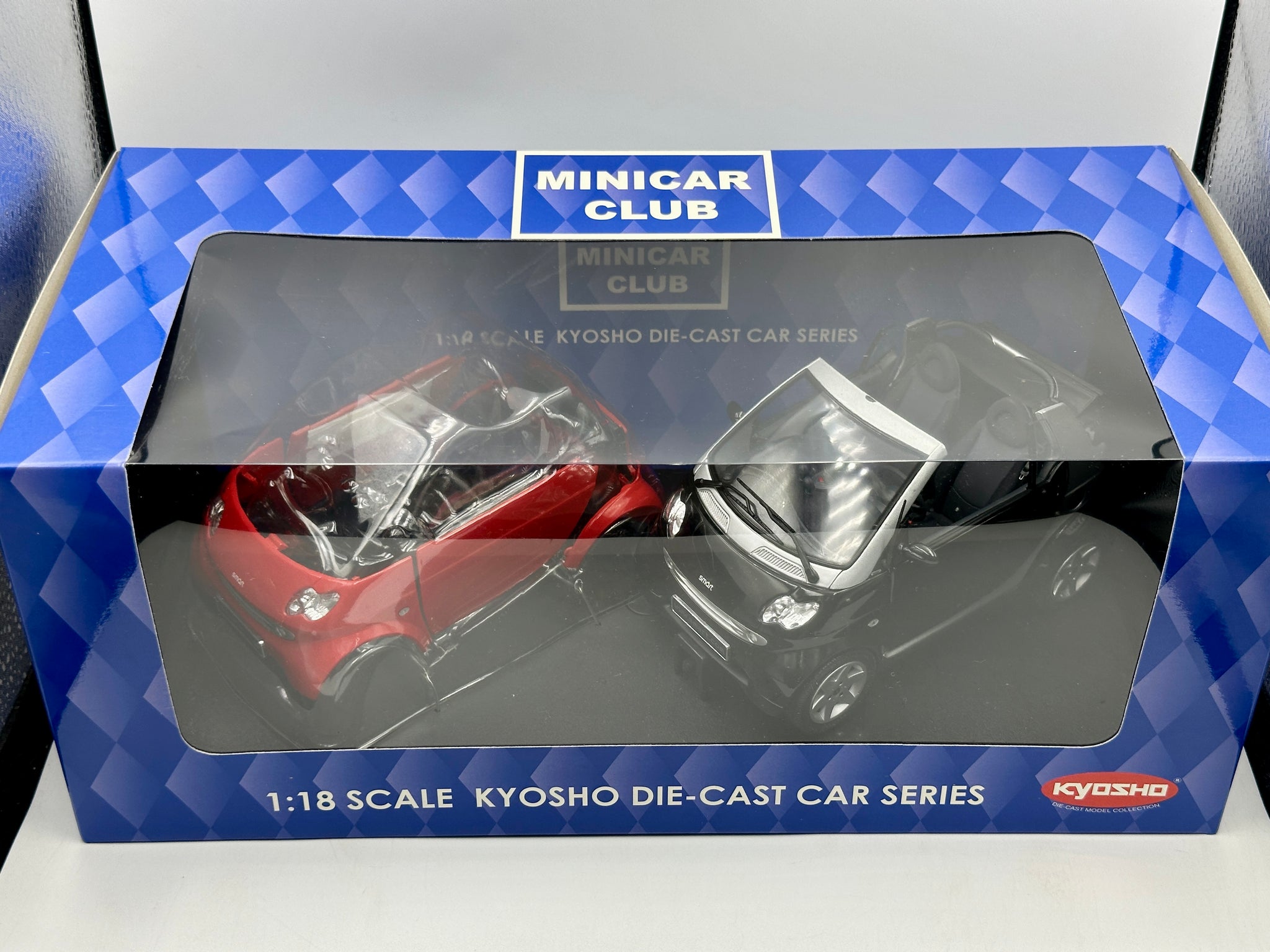 1:18 Smart Fortwo Cabrio -- Red / Black / Silver -- Kyosho 09101R