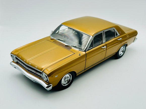 1:18 1967 Ford XR Falcon GT -- Gold -- Classic Carlectables