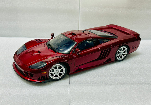 1:12 Saleen S7 Twin Turbo -- Red Metallic -- MotorMax 73005