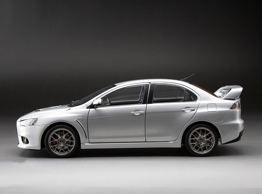 Mitsubishi Lancer 10 Cool