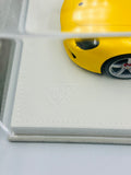1:18 2004 Porsche Carrera GT -- Speed Yellow -- Make Up
