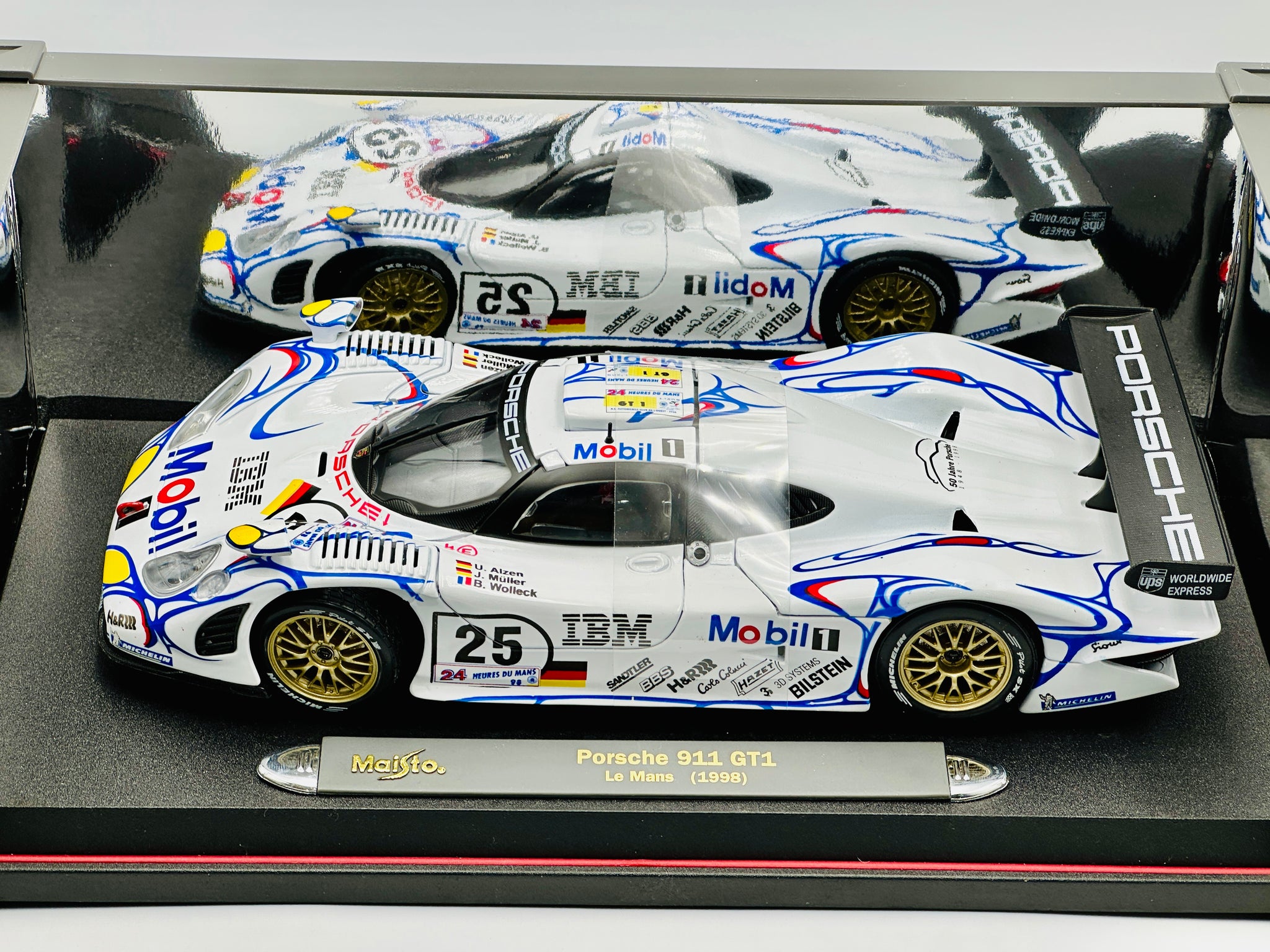 1:18 1998 LeMans 24h 2nd -- #25 Porsche 911 GT1 -- Maisto