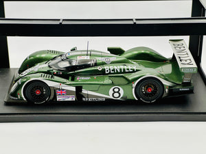 AUTOart 1/18 - Bentley Speed 8 Le Mans winner #7 (2003 AUTOart 1/18 - Bentley Speed 8 Le Mans winner #7 (2003