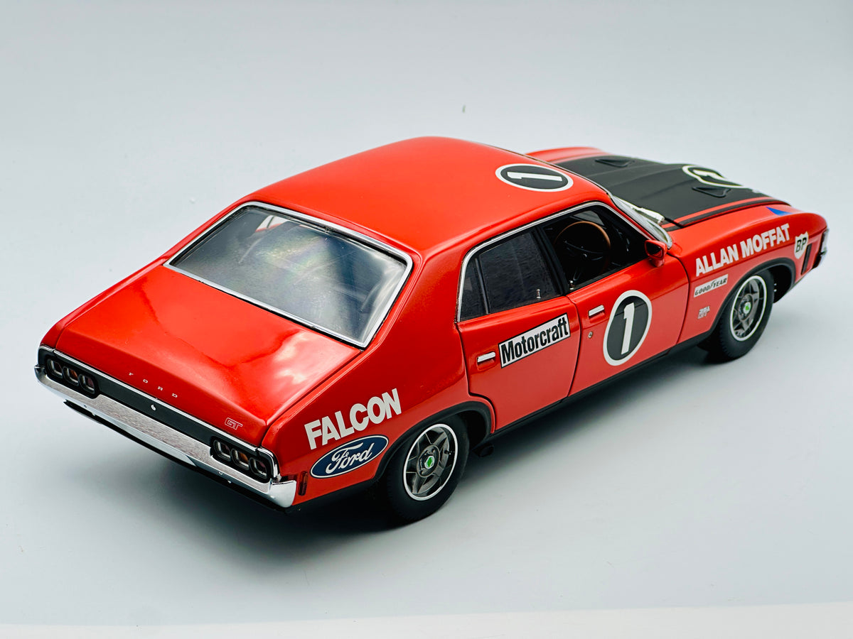 1:18 Ford XA Falcon GT-HO Phase IV (4) - Allan Moffat #1 -- Classic Ca