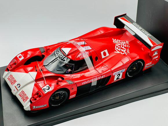 1:18 1999 Le Mans 24h -- #2 Toyota GT1 TS020 -- AUTOart 89987