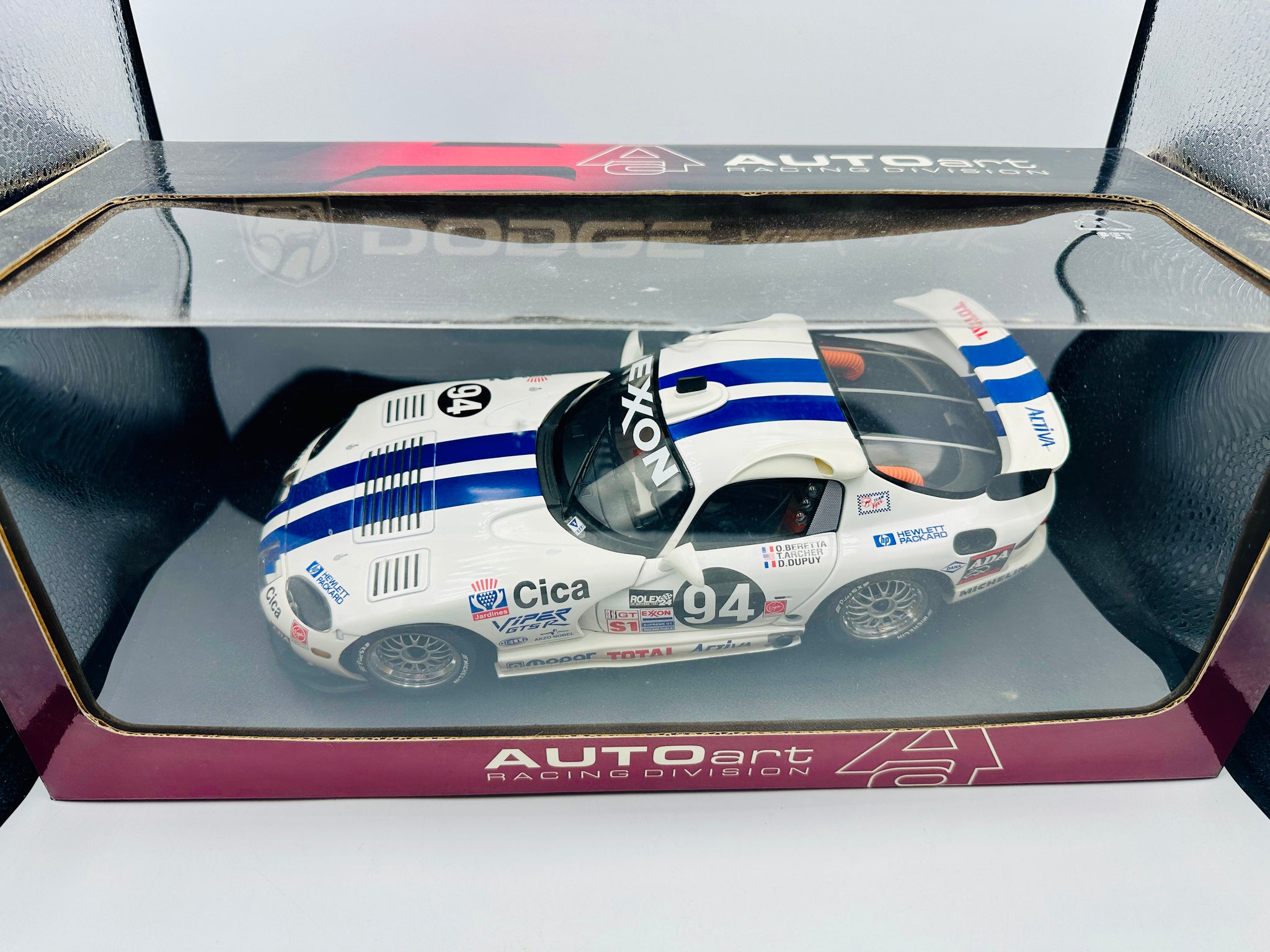 1:18 1997 24 Hour at Daytona -- #94 Dodge Viper GTSR -- AUTOart