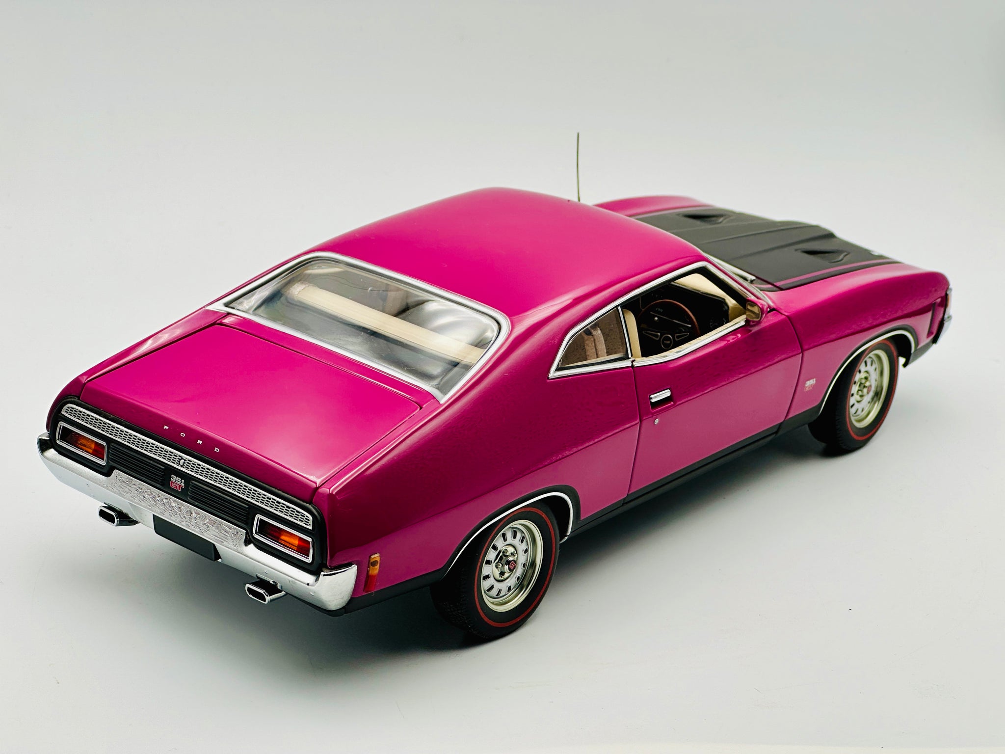 1:18 Ford XA Falcon GT Coupe Hardtop -- Wild Plum -- Biante/AUTOart