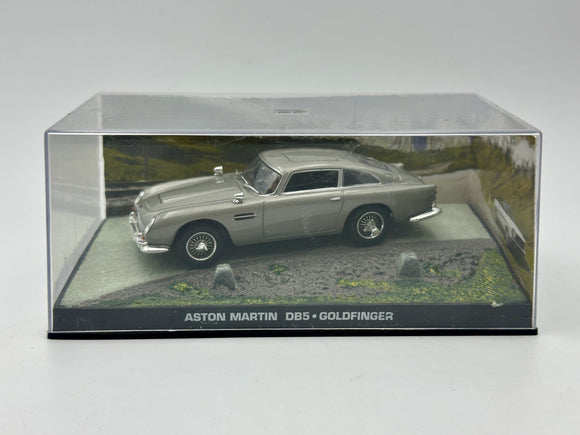 1:43 Aston Martin DB5 -- Silver -- James Bond: Goldfinger -- Atlas