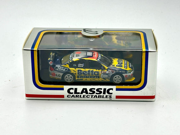 1:64 2006 Bathurst Winner -- Lowndes/Whincup -- Classic Carlectables