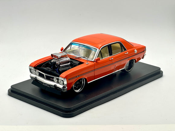 1:24 Ford XY Falcon GT-HO Supercharged 