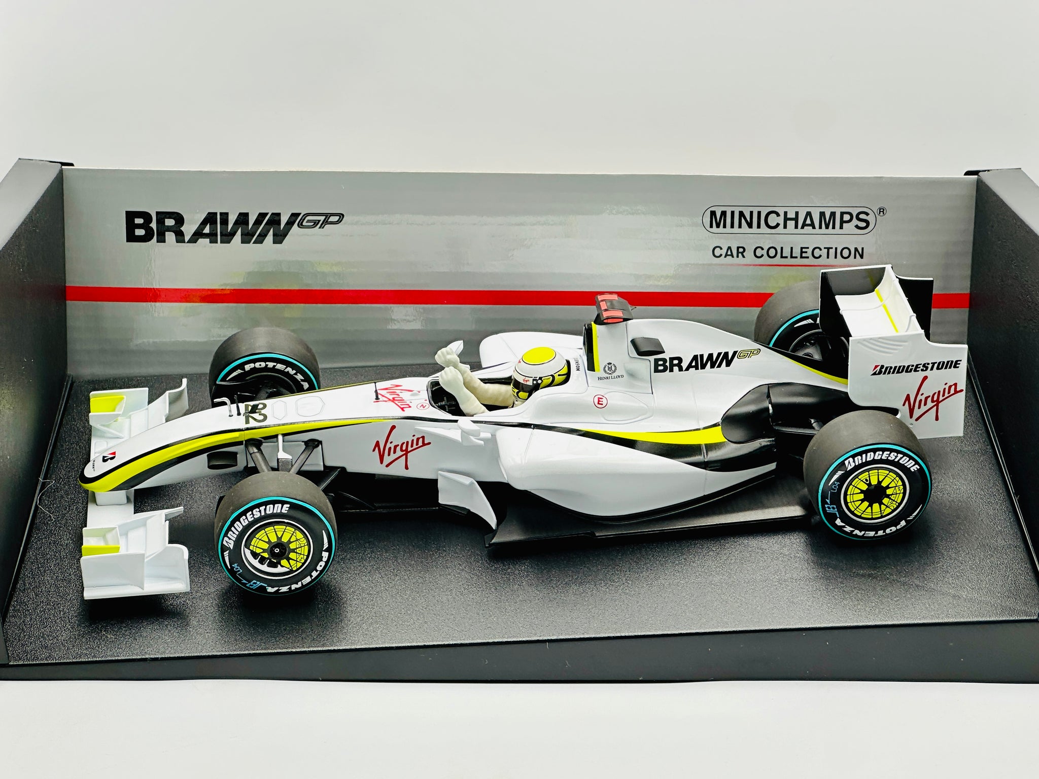 1:18 Model Cars - Detailed 1:18 Car Models for Your Collection