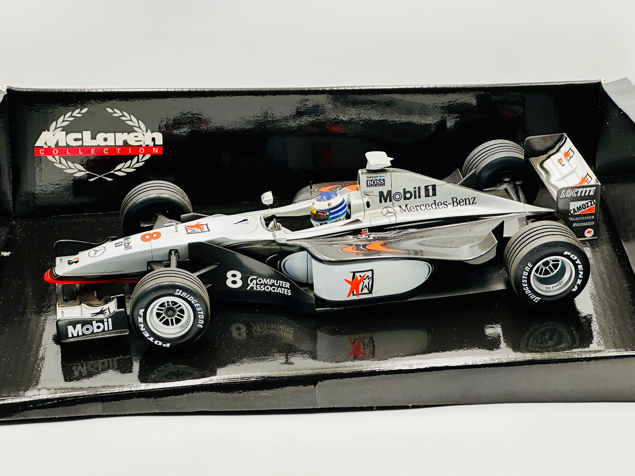 1:18 1998 Mika Hakkinen -- World Champion -- #8 McLaren MP4/13 -- Mini
