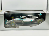 1:18 2014 Lewis Hamilton -- World Champion -- #44 Mercedes W05 -- Minichamps F1