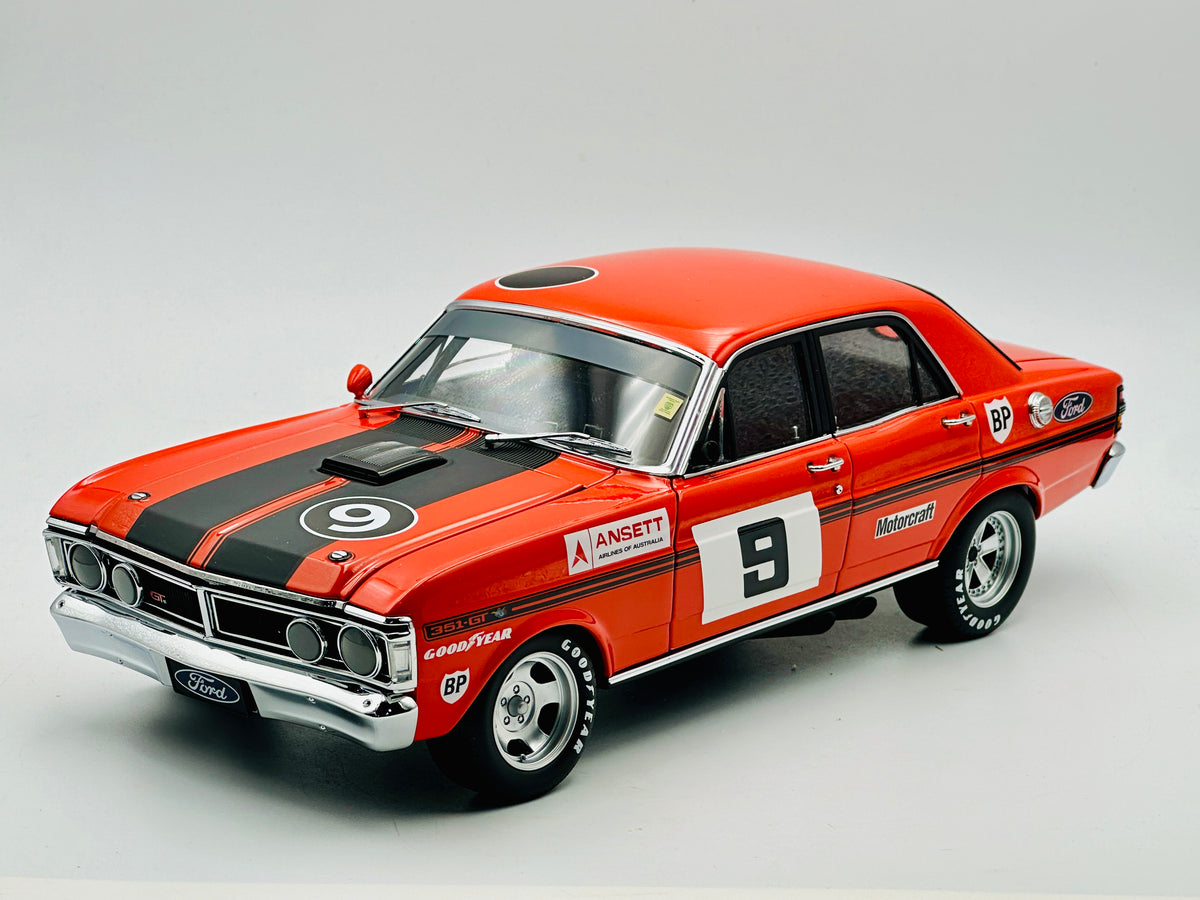 1:18 1973 ATCC Winner Allan Moffat -- Ford XY Falcon -- Classic Carlec