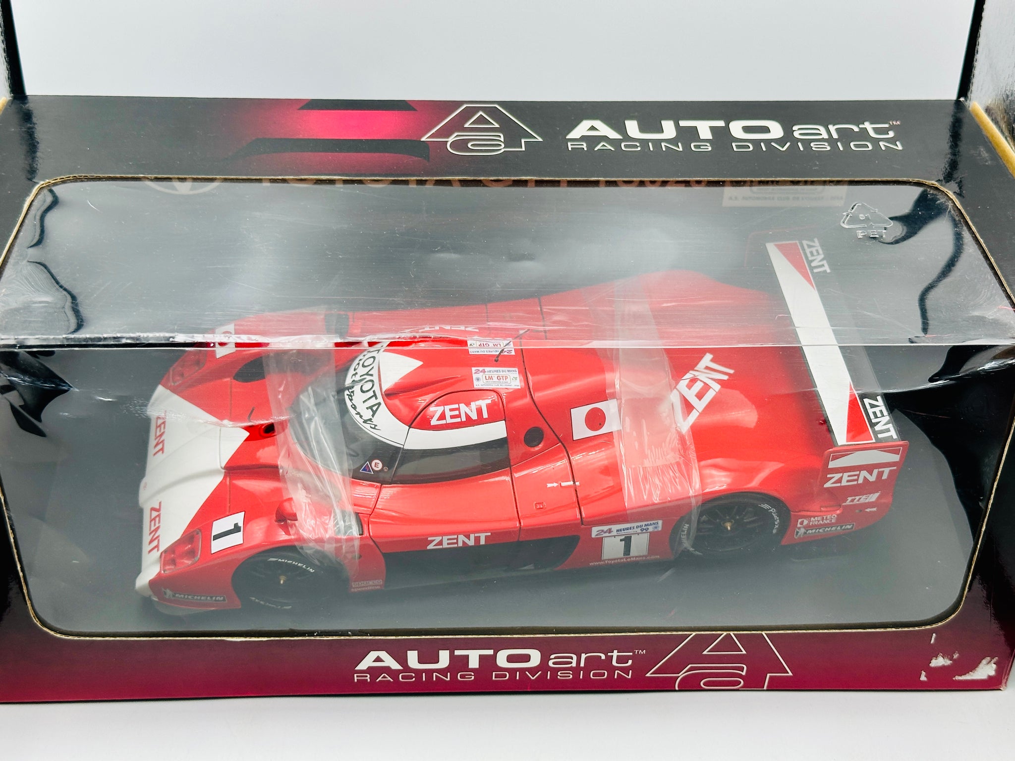1:18 1999 Le Mans 24h -- #1 Toyota GT1 TS020 -- AUTOart 89986