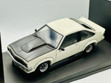 1:18 Holden LX Torana SS A9X -- Palais White/Black -- Biante/AUTOart