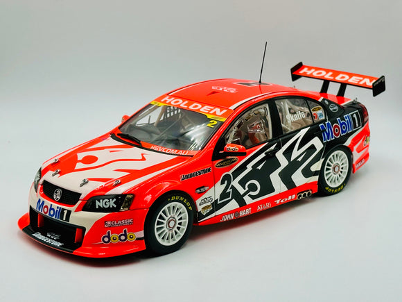 1:18 2007 Mark Skaife -- Holden VE Commodore -- Classic Carlectables