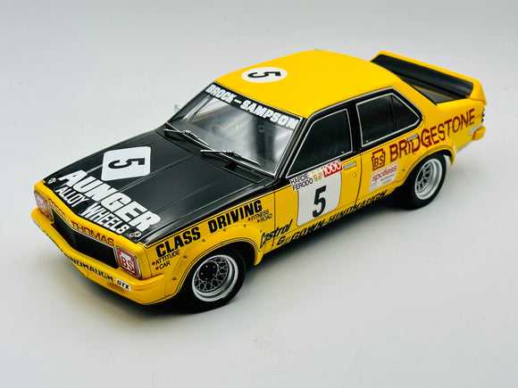 1:18 1975 Bathurst Winner Peter Brock - Holden L34 Torana - Classic Carlectables