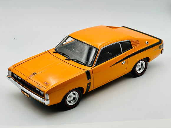 1:18 1972 Chrysler Valiant E49 Charger -- Vitamin C (Orange) -- Classic Carlecta
