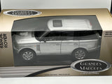 1:18 Range Rover -- Silver -- Grand Marques Collectibles