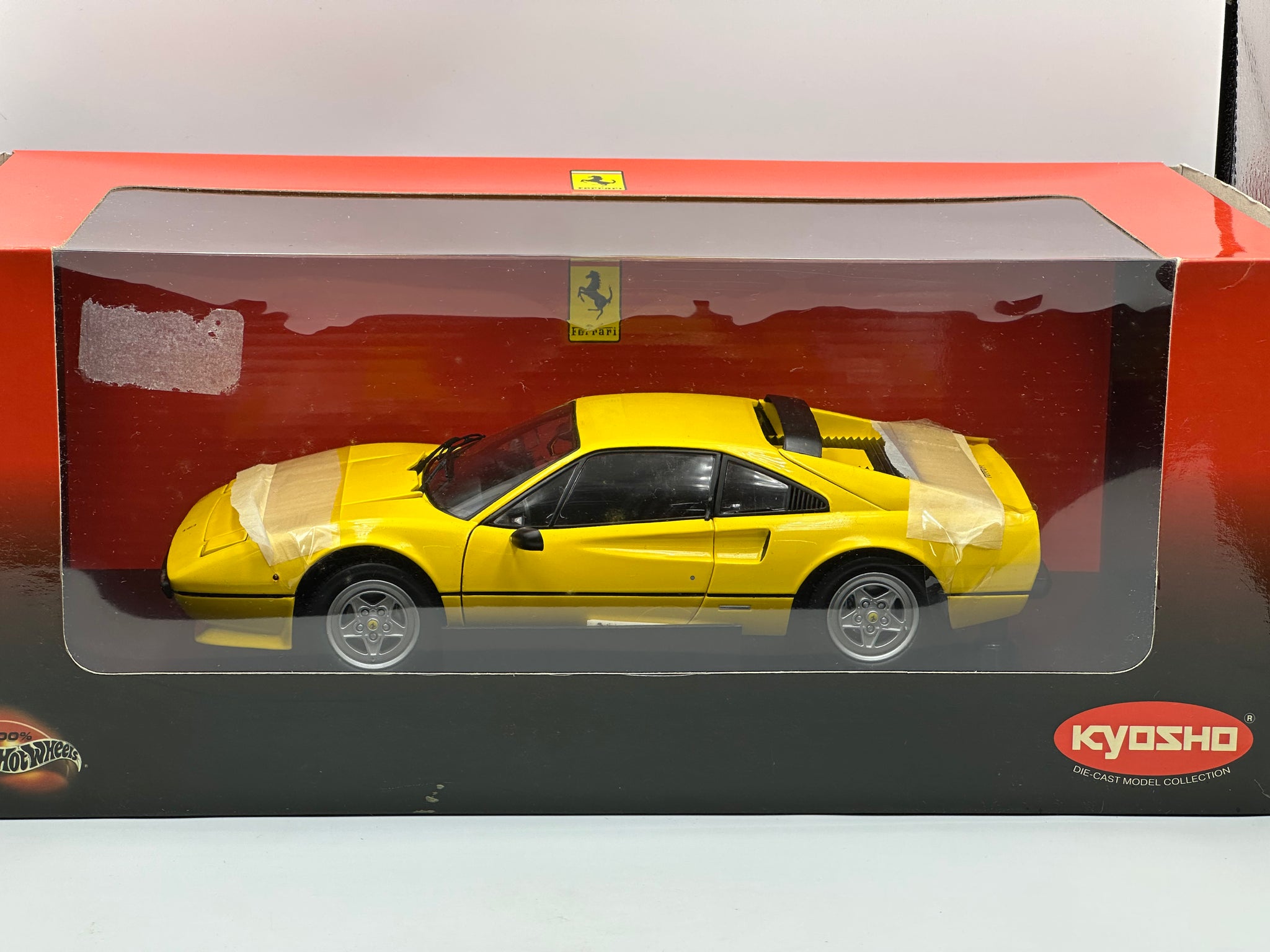 1:18 Ferrari 308GTB Quattrovalvole -- Yellow -- Kyosho x Hot Wheels 08 1:18 Ferrari 308GTB Quattrovalvole -- Yellow -- Kyosho x Hot Wheels 08