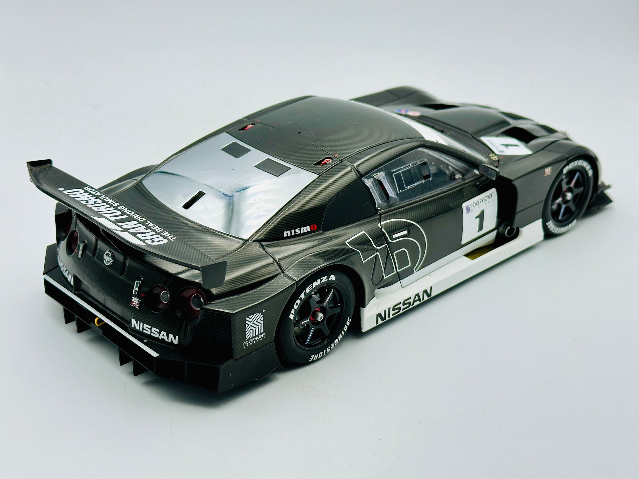 Nissan G GT500 Stealth Model - döküm modeli - AutoArt 81041 Nissan G GT500 Stealth Model - döküm modeli - AutoArt 81041