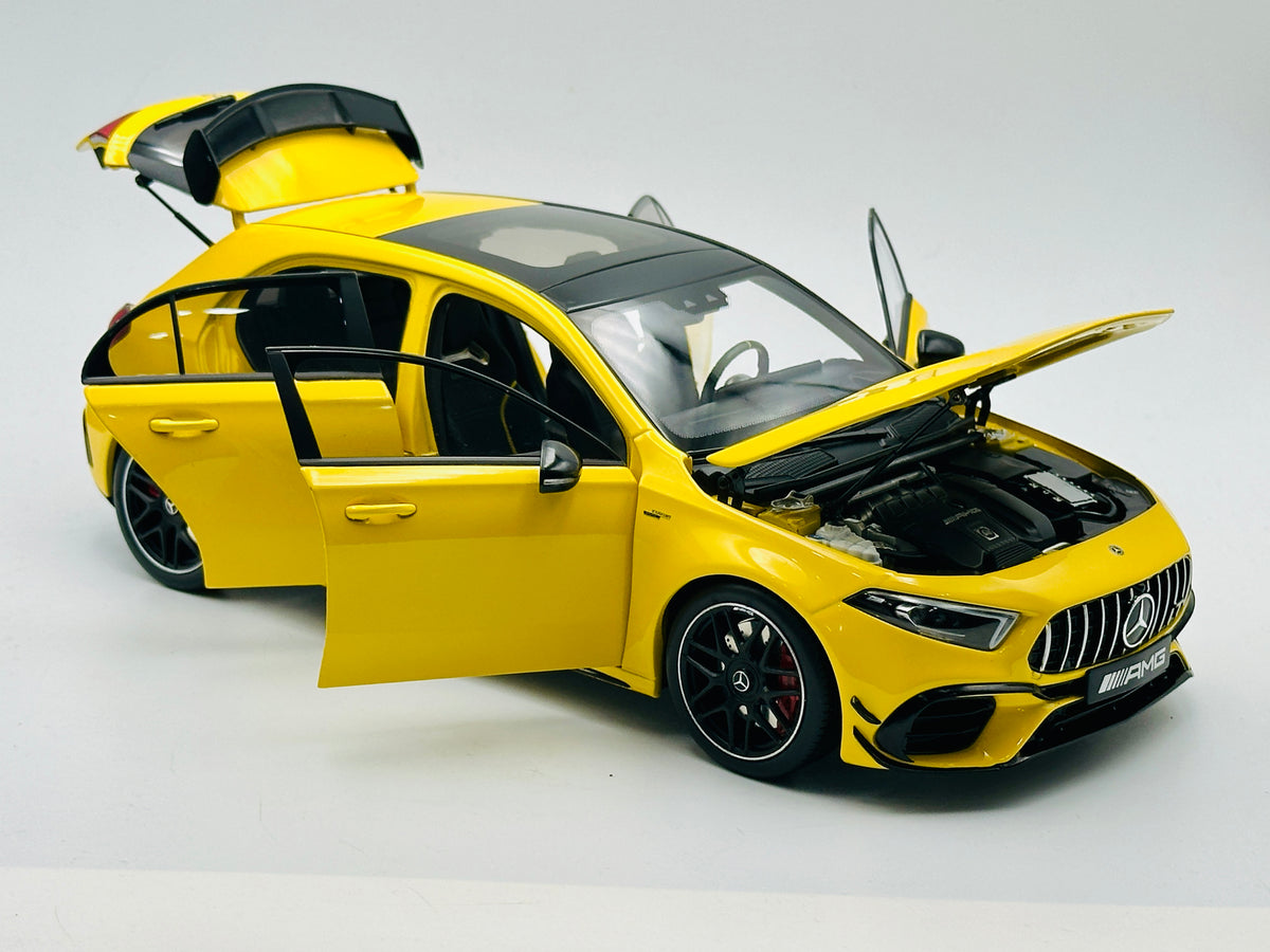 Mercedes-Benz AMG A 45 S 4Matic sun yellow - 1069/61, EAN 4251153505997 Mercedes-Benz AMG A 45 S 4Matic sun yellow - 1069/61, EAN 4251153505997