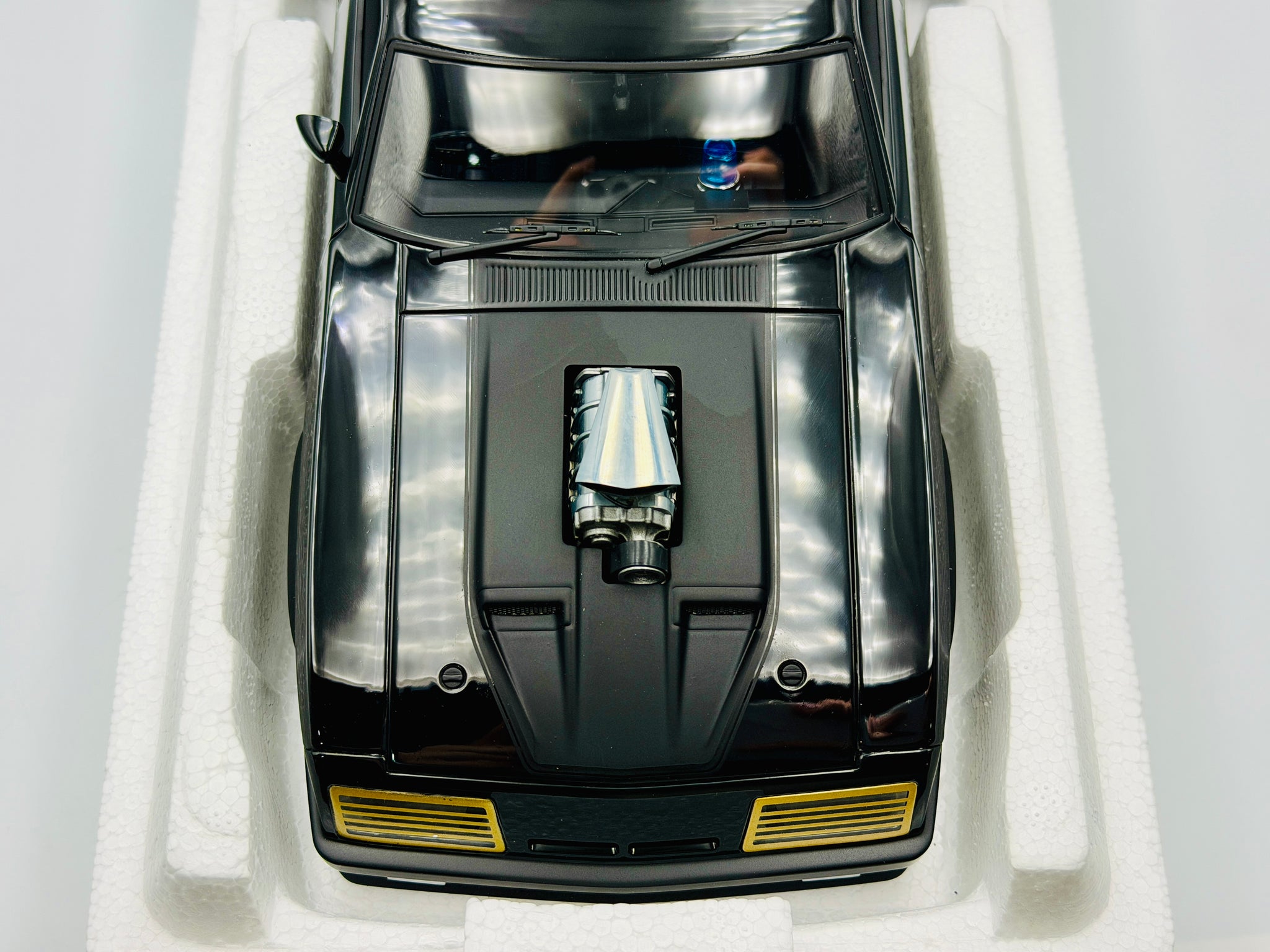 1:18 Mad Max Black Interceptor -- Ford XB Falcon Tuned -- AUTOart 7277
