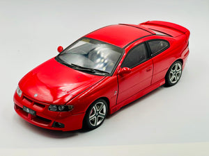 1:18 HSV GTO Coupe -- Sting Red -- Biante/AUTOart (Holden Special Vehi