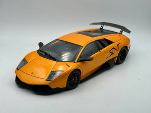 1:18 Lamborghini Murcielago LP670-4 SV - Arancio Atlas (Orange) -- AUTOart 74617