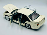 1:18 Holden VN Commodore SS Group A -- Alpine White -- Biante