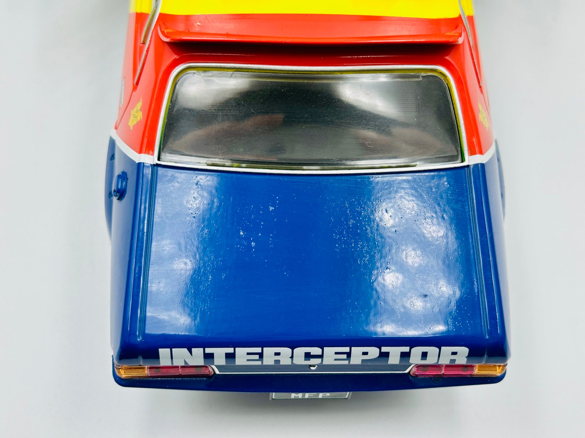 1:18 Mad Max -- Yellow V8 Interceptor -- Ford XB Falcon Sedan -- DDA (