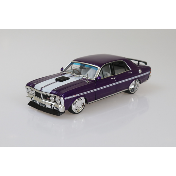 (Pre-Order) 1:24 Ford XY Falcon GTHO - Custom -- Purple -- DDA Collectibles