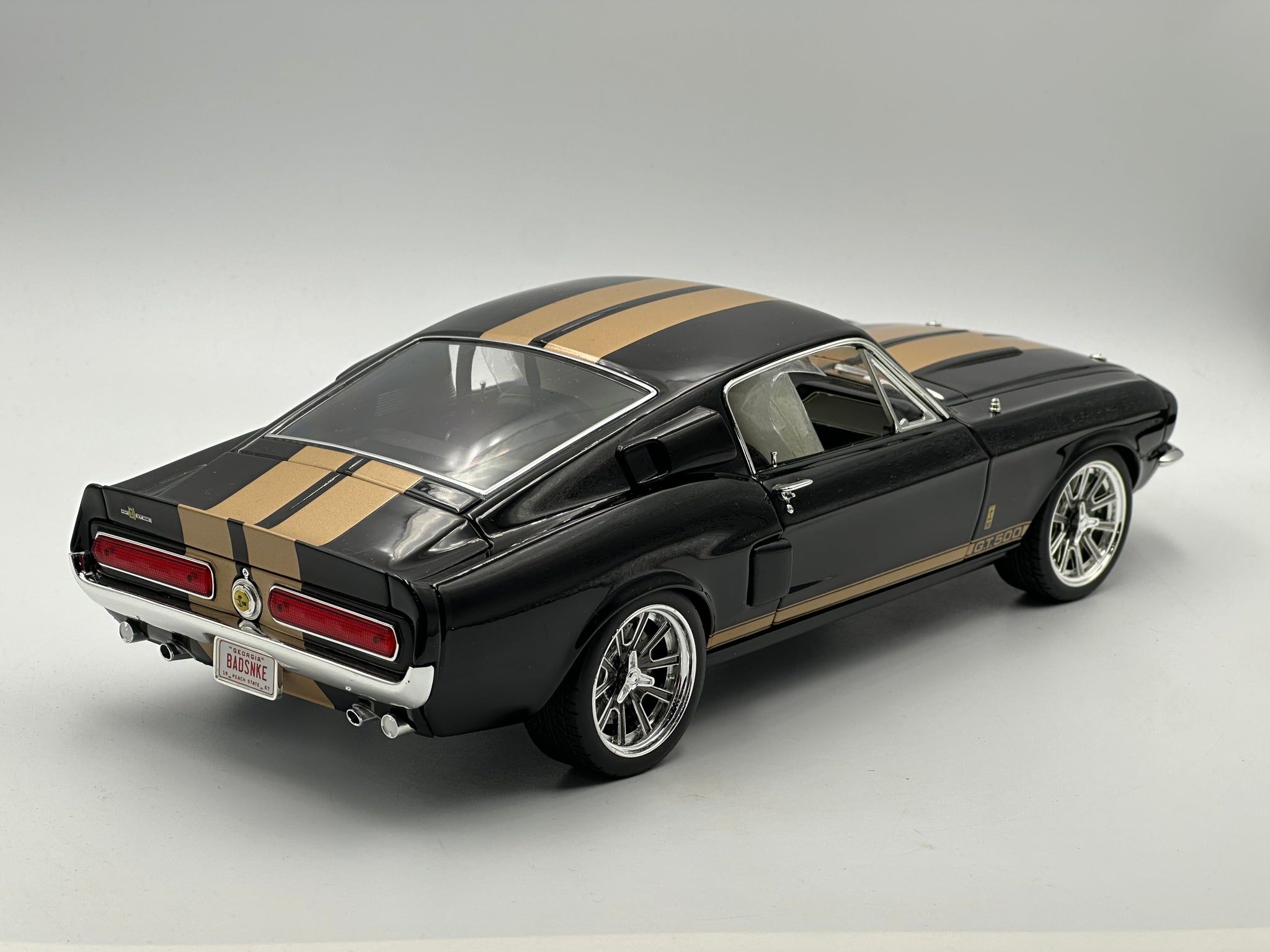 1:18 1967 Shelby GT500 - Street Fighter -- Black w/Gold Stripes -- ACM
