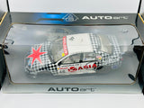1:18 2000 John Faulkner -- #46 Holden VT Commodore -- Biante/AUTOart