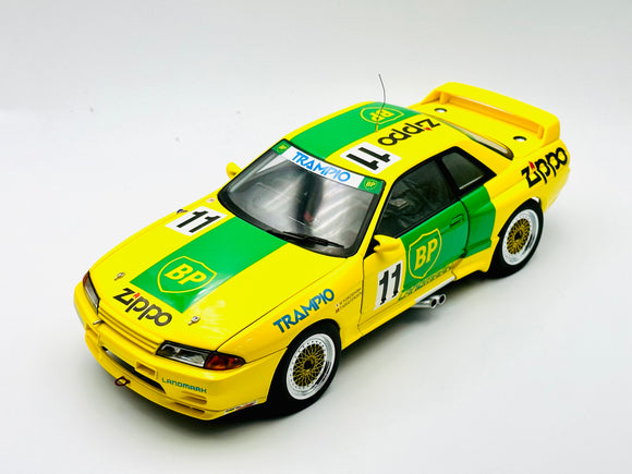 1:18 1993 BP Oil Trampio #11 Group A -- Nissan Skyline GT-R R32 -- AUTOart 89381