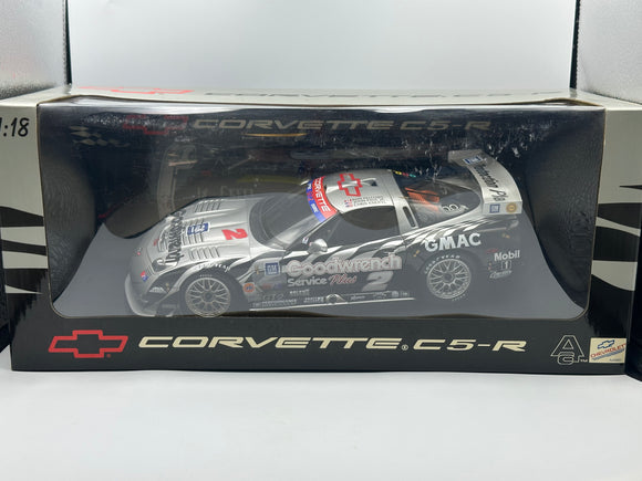 1:18 1999 24 Hours of Daytona -- #2 Chevrolet Corvette C5-R -- AUTOart