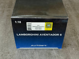 1:18 Lamborghini Aventador S -- Verde Mantis (Pearl Green) -- AUTOart 79133