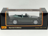 1:18 Jaguar XK8 1996 -- Green -- Maisto 31836
