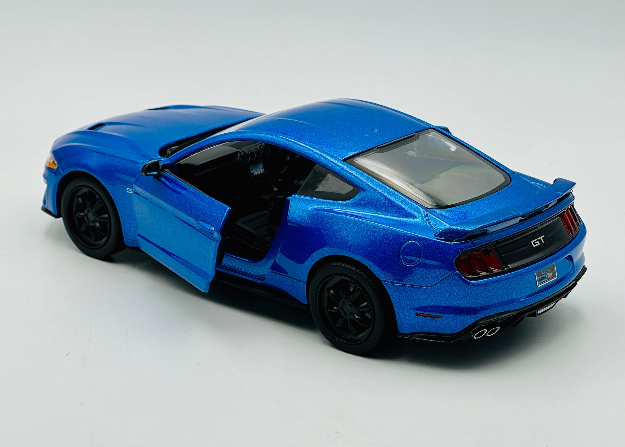 DM 1/18 Model Replicas Ford Mustang GT 2019 RHD Diecast Car Miniature Gifts Blue DM 1/18 Model Replicas Ford Mustang GT 2019 RHD Diecast Car Miniature Gifts Blue