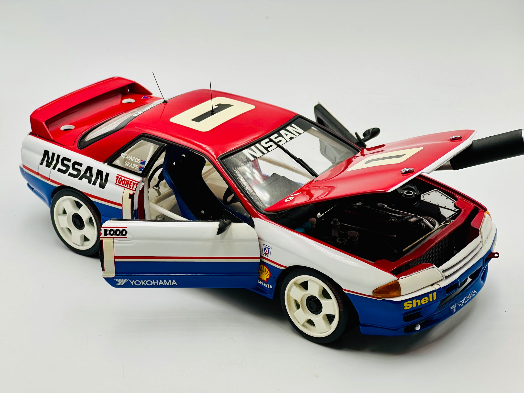 1:18 1991 Bathurst Winner -- Nissan R32 Skyline GTR -- Skaife/Richards