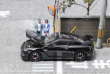 1:64 Nissan R35 GT-R -- Black -- Focal Horizon