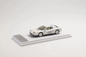 1:64 Ferrari Testarossa -- Pearl White -- XF-Model