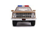 1:24 Hopper's 1980 Chevrolet K5 Blazer w/Police Badge -- Stranger Things JADA